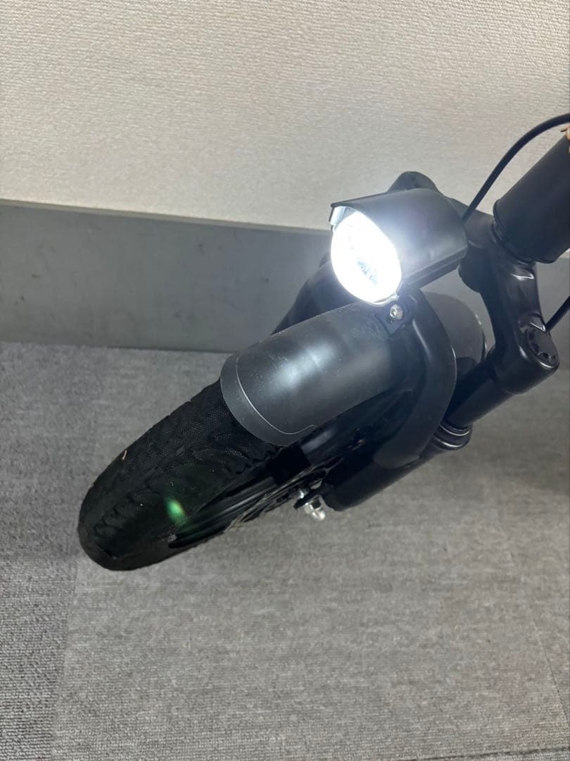 大容量バッテリー/新品/ハイスペック/折りたたみ/電動アシスト自転車/白