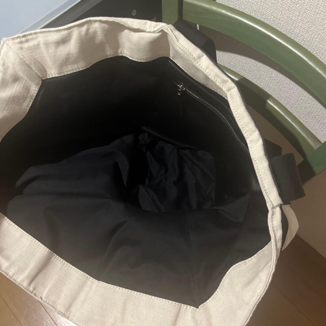 ambushトートバッグ大容量　ロゴ　ハンドバッグ