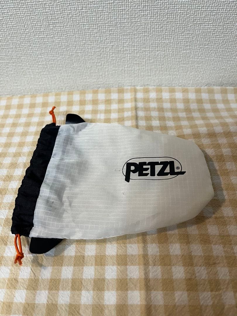 Petzl IKO CORE ヘッドライト ペツル トレラン