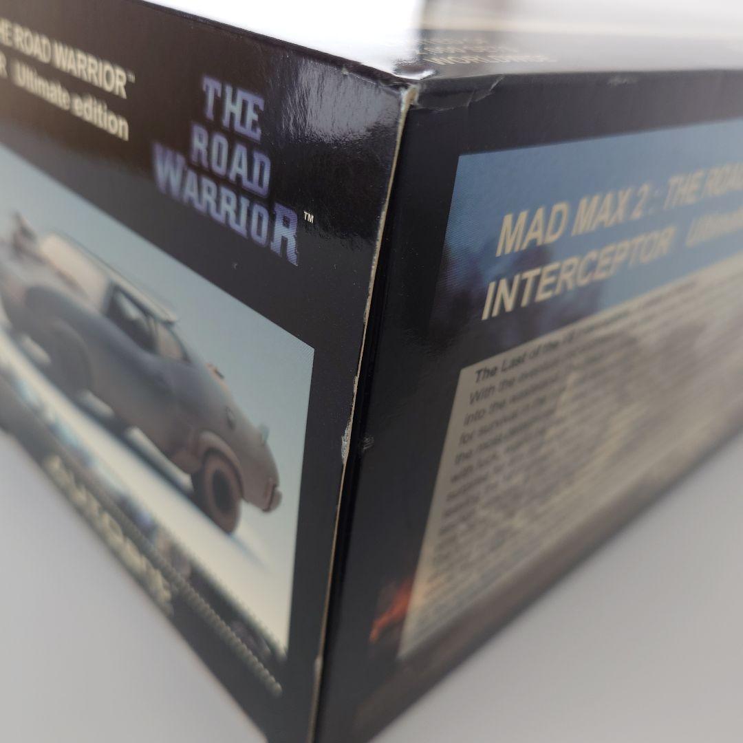 ミニカー MAD MAX 2 INTERCEPTOR 1:18