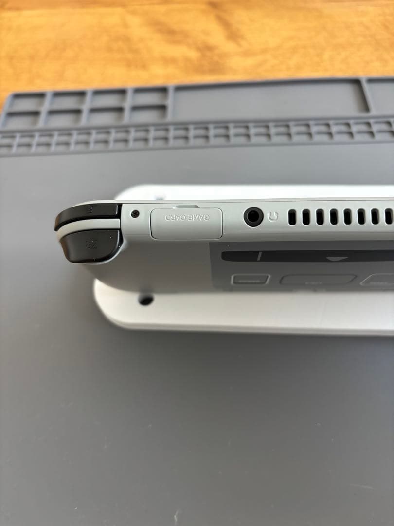 Nintendo Switch Lite本体　カスタム品　外装：スーファミ仕様