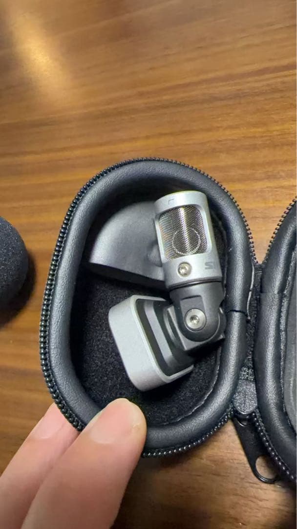 SHURE コンデンサーマイク キャリングケース付き　未使用品