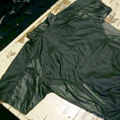 ザナックス 半袖ハーフジップ