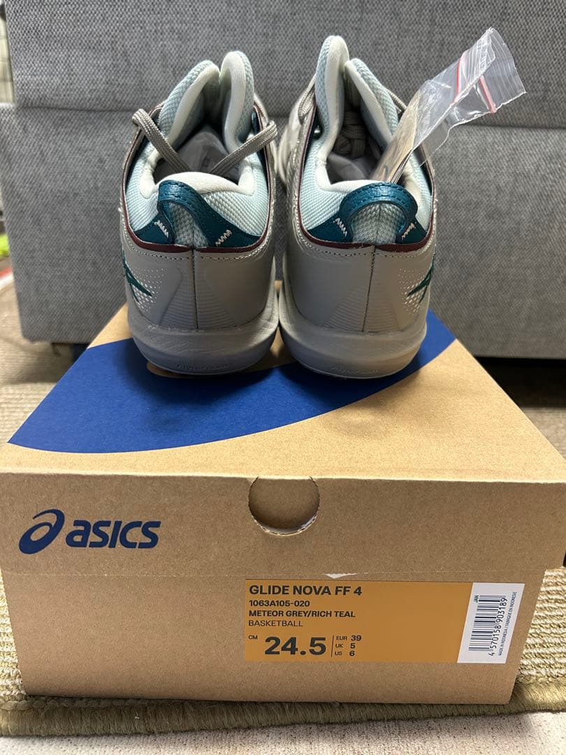 asics GLIDE NOVA FF 4 24.5cm グレー