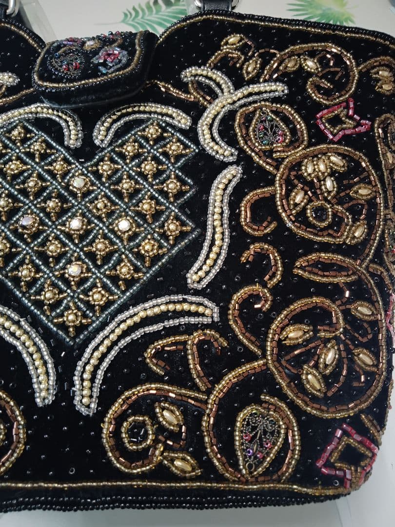 ビーズ刺繍✿黒✿パーティーバック