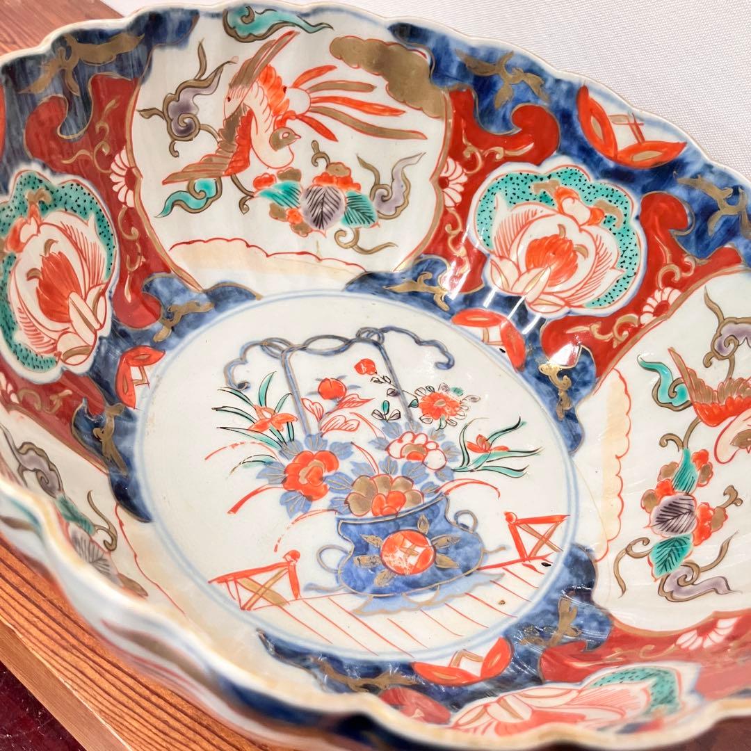 明治伊万里　錦手籠花・鳳凰柄　大鉢　直径22cm 高さ10cm 骨董器　卍銘