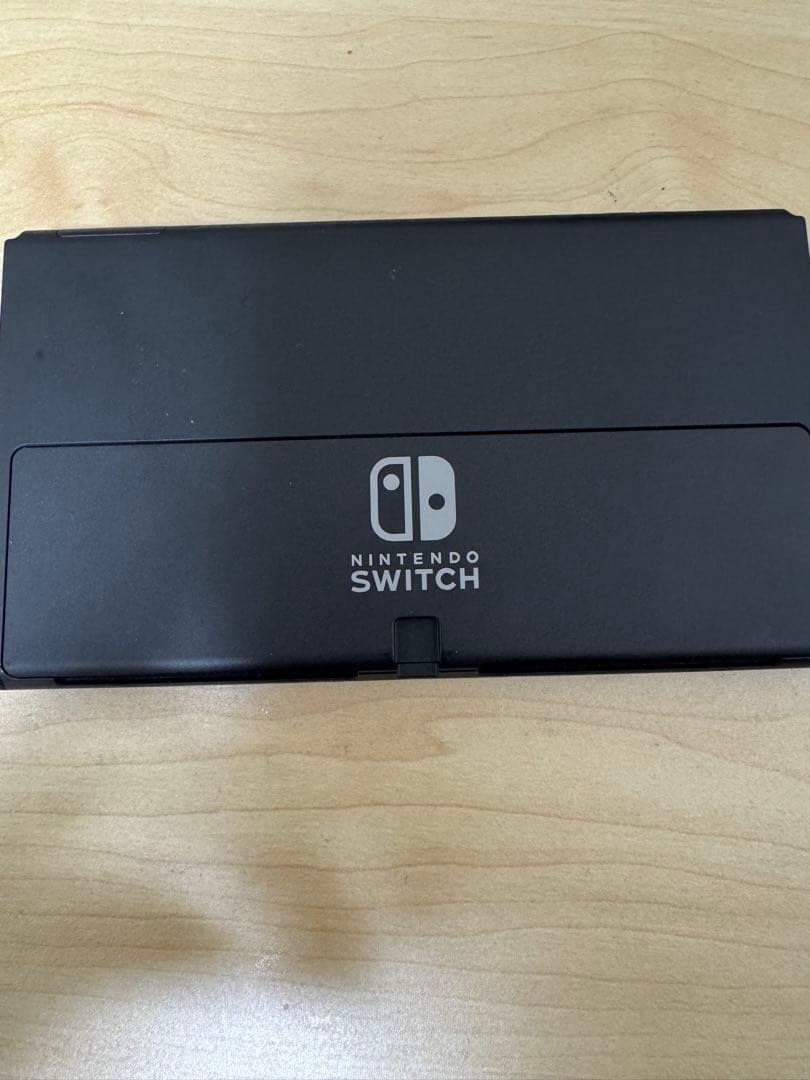 Nintendo Switch 有機ELモデル本体とホワイトJoy-Conセット
