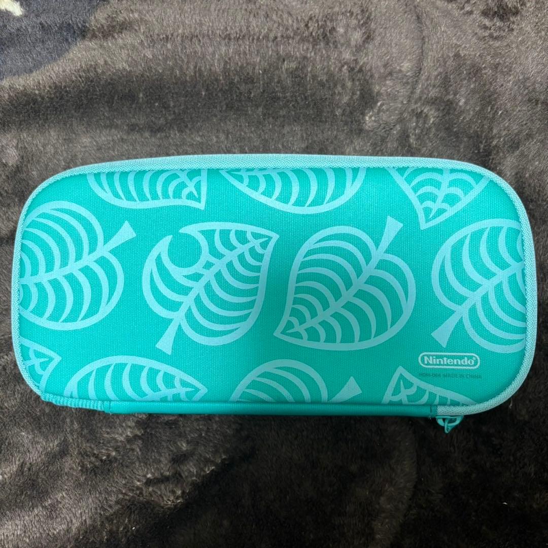 R*A様 Nintendo SwitchLite 本体(ケース、箱付き)