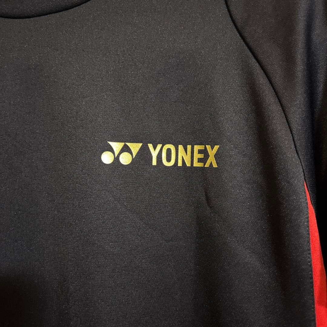 【未使用】YONEX Tシャツ バトミントン テニス 大会限定 Lサイズ黒×金