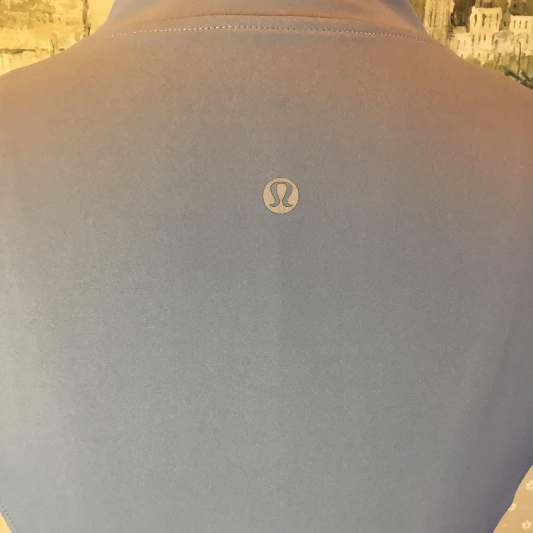 LULULEMON☆ サイズ M スモークブルー レディース ジャケット