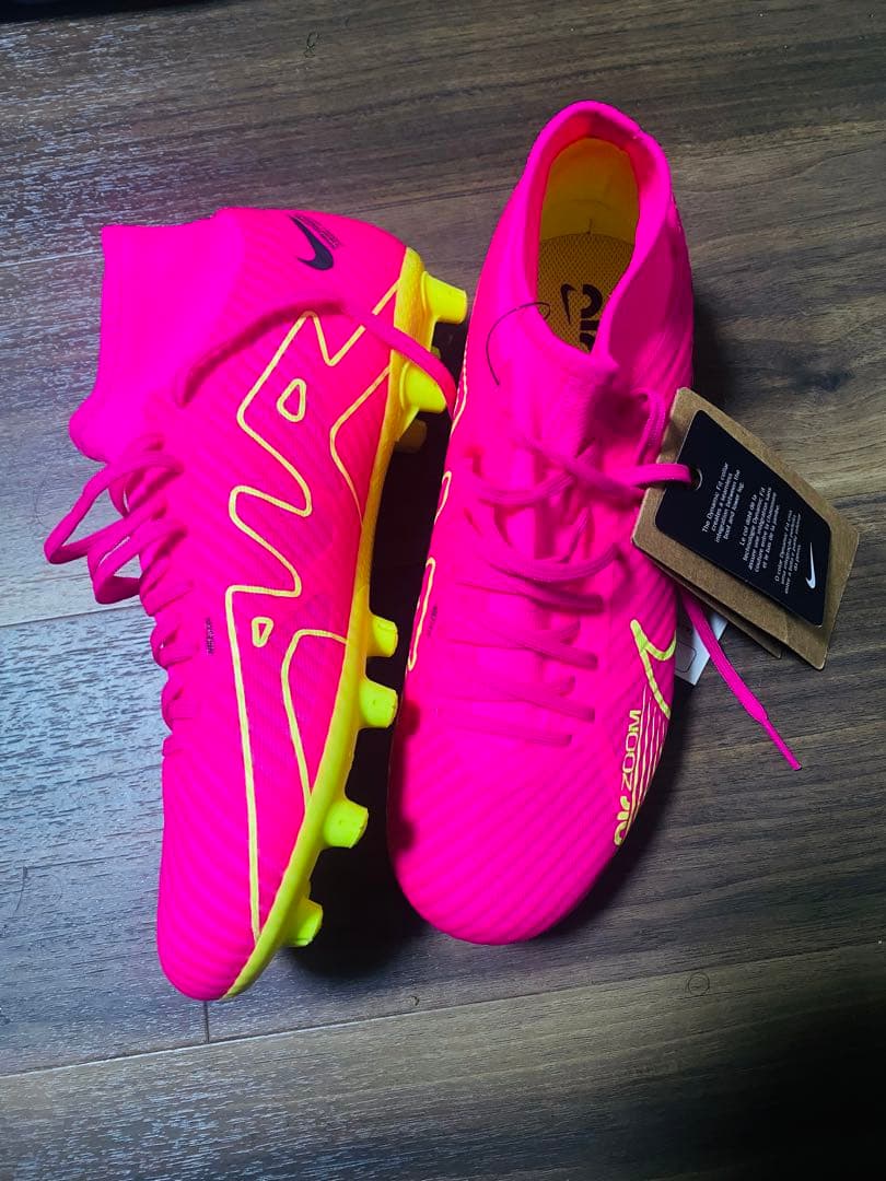 Nike Mercurial サッカーシューズ ピンク/イエロー