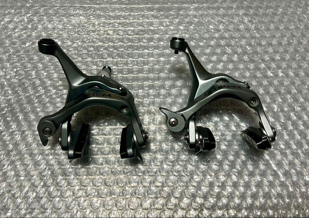 美品 シマノ Ultegra BR-6700 キャリパーブレーキ セット