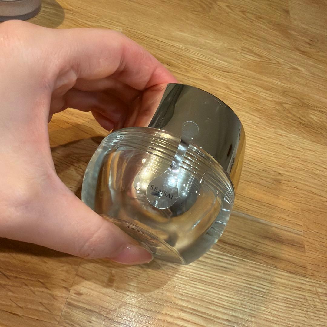 センサイ　UTM ザ　クリーム　新品　最終値下げ