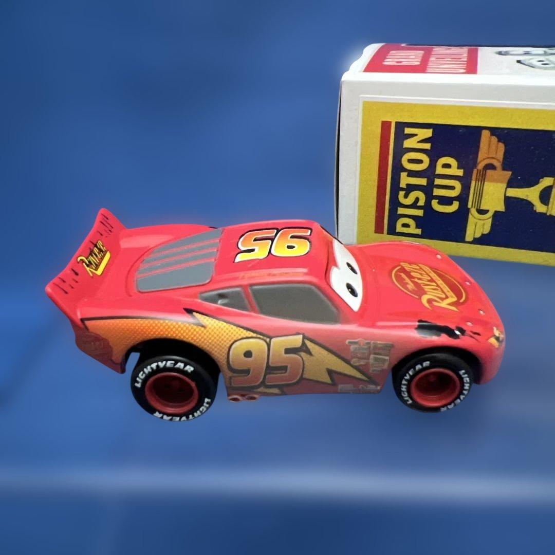 なかまをあつめてわいわいレース ボードゲームに付属　マックィーン　トミカカーズ