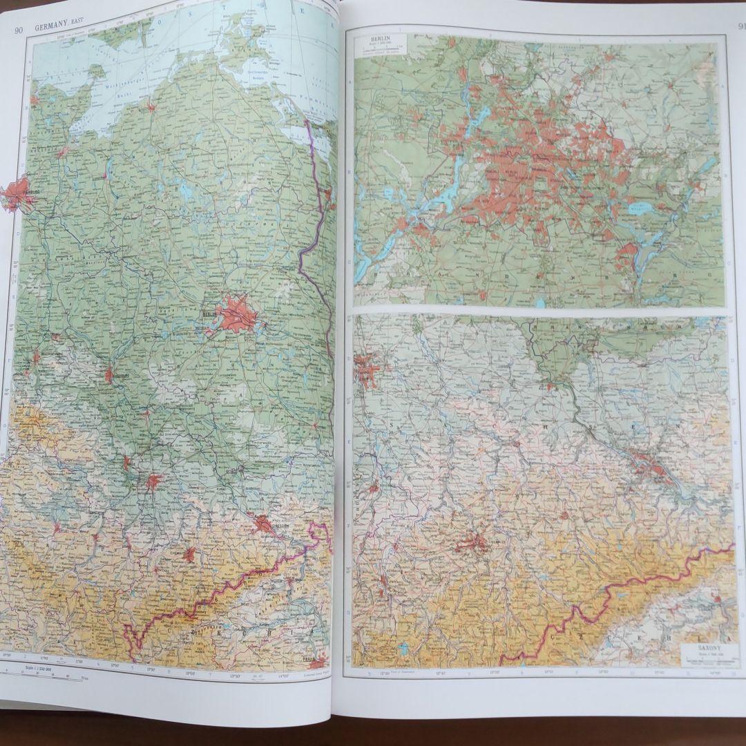 THE WORLD ATLAS 3rd-edition 世界地図