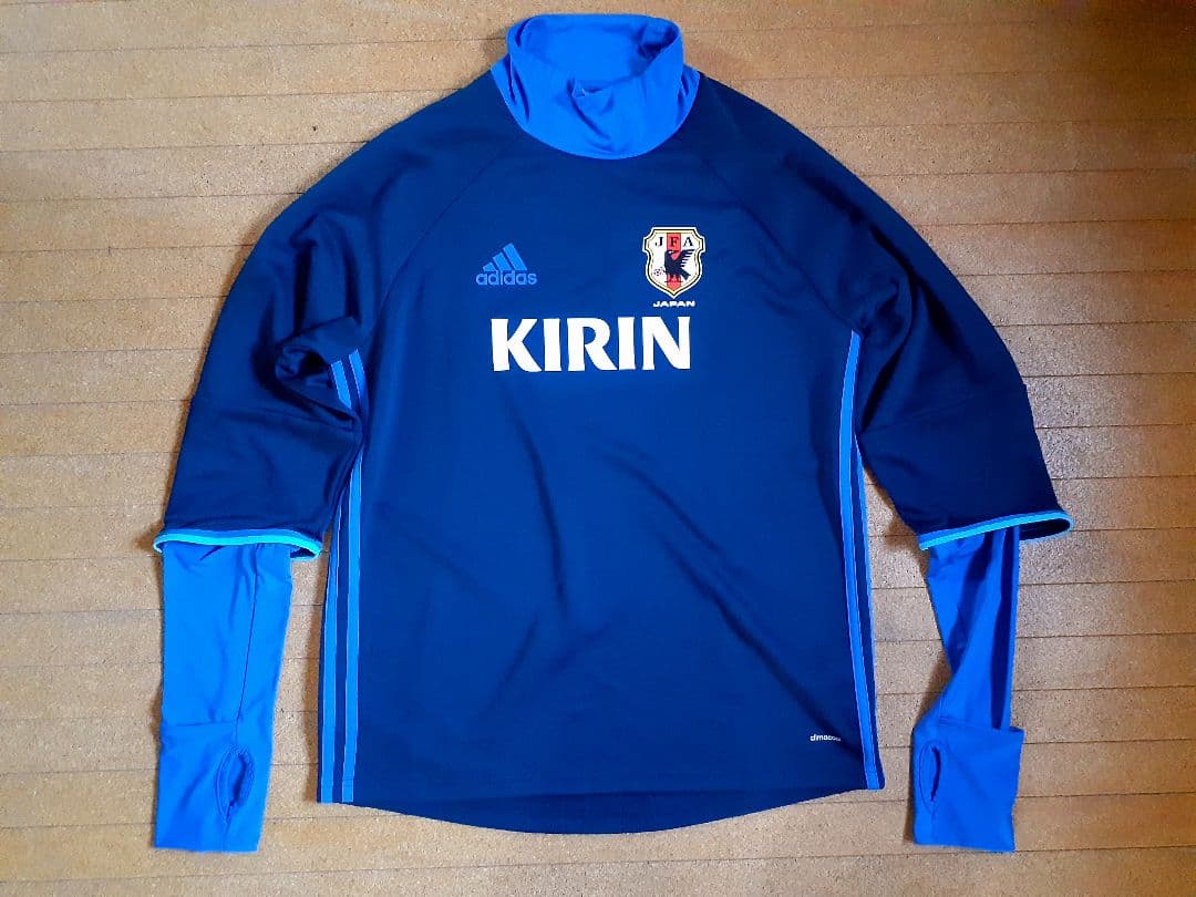 ⭐adidasサッカー日本代表⭐大きいサイズXO♪ハイネックトレーニングウェア