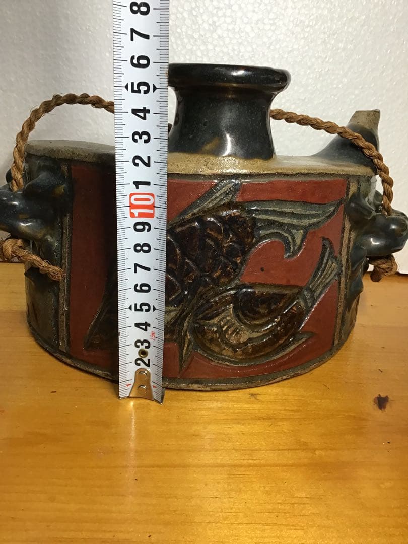 壺屋焼き　やちむん　小橋川清正　赤絵魚紋抱瓶　新品　美品