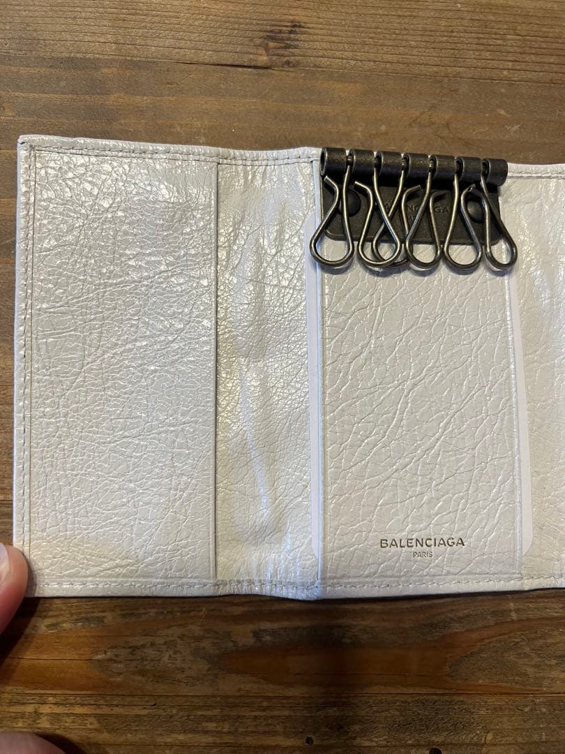 BALENCIAGA ホワイト キーケース　白　バレンシアガ