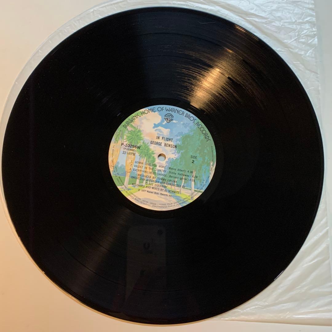 e Benson – In Flight 日本版LP 見開ジャケット