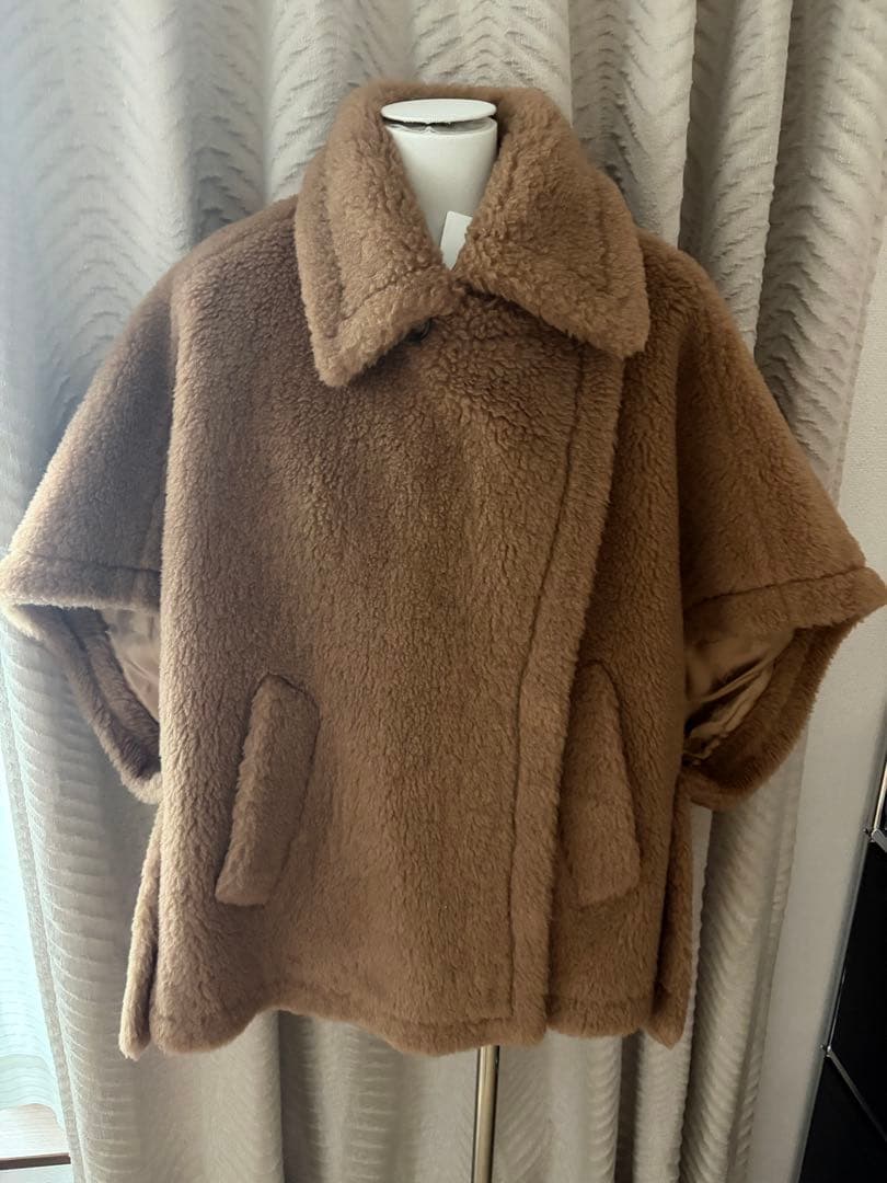 【新品正規品】 MAX MARA TEBE テディベア ケープ