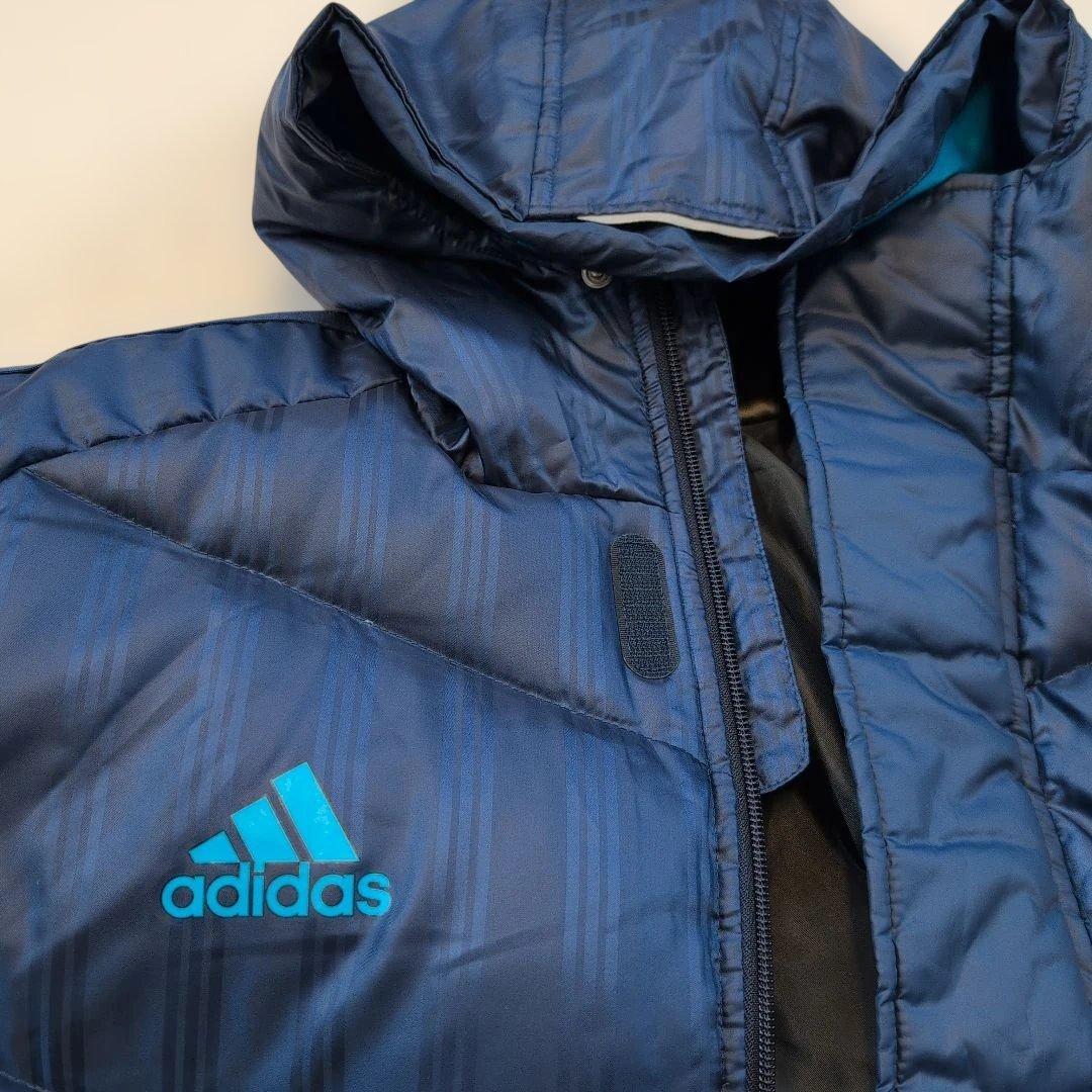 adidas ダウン ベンチコート ネイビー