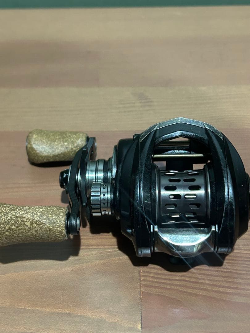アブガルシア REVOウルトラキャスト BF8 L SLC-IB8 L