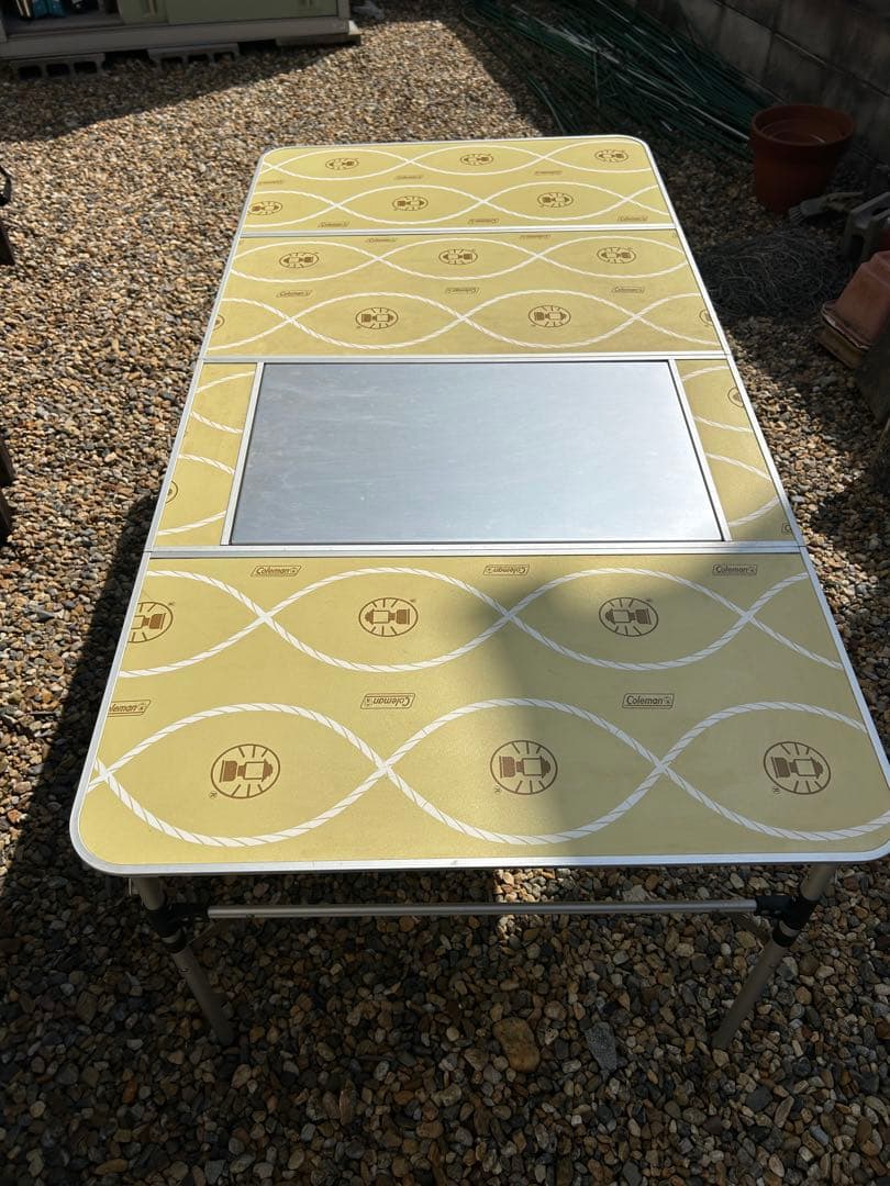 テーブル・チェア・ハンモック Coleman SLIM 4-FOLDING BBQ TABLE