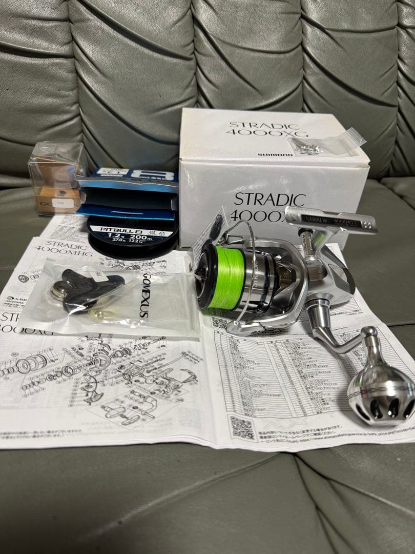 19ストラディック4000XG スピニングリール