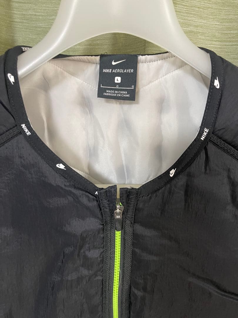 NIKE ナイキ ウィンドブレーカー ベスト ワイルドラン エアロイヤー 黒　L
