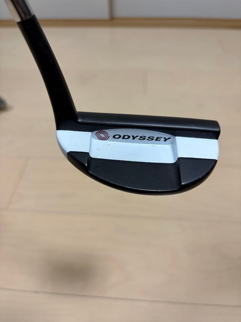 ODYSSEYとSuper Stroke パター3本セット