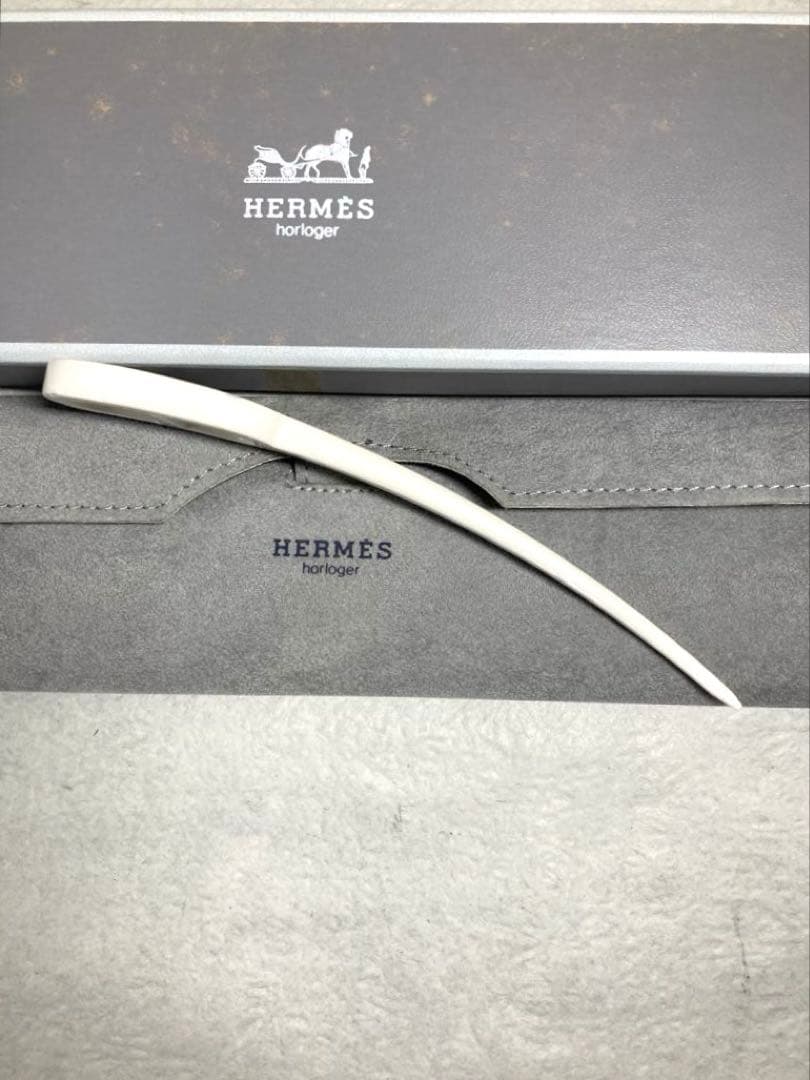 HERMES エルメス かんざし ヘアアクセサリー ホワイト 箱付き