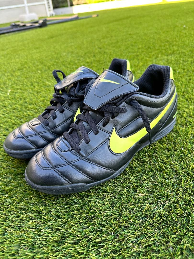 シューズ Nike Tiempo Natural II Volt Leather