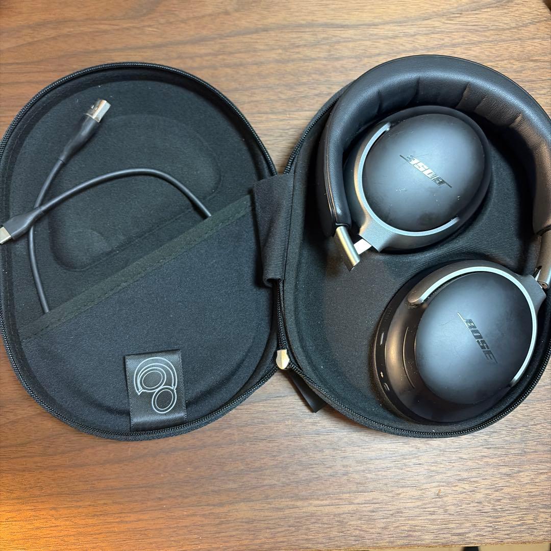 ヘッドホン Bose QUITECOMFORT ULTRA HEADPHONES