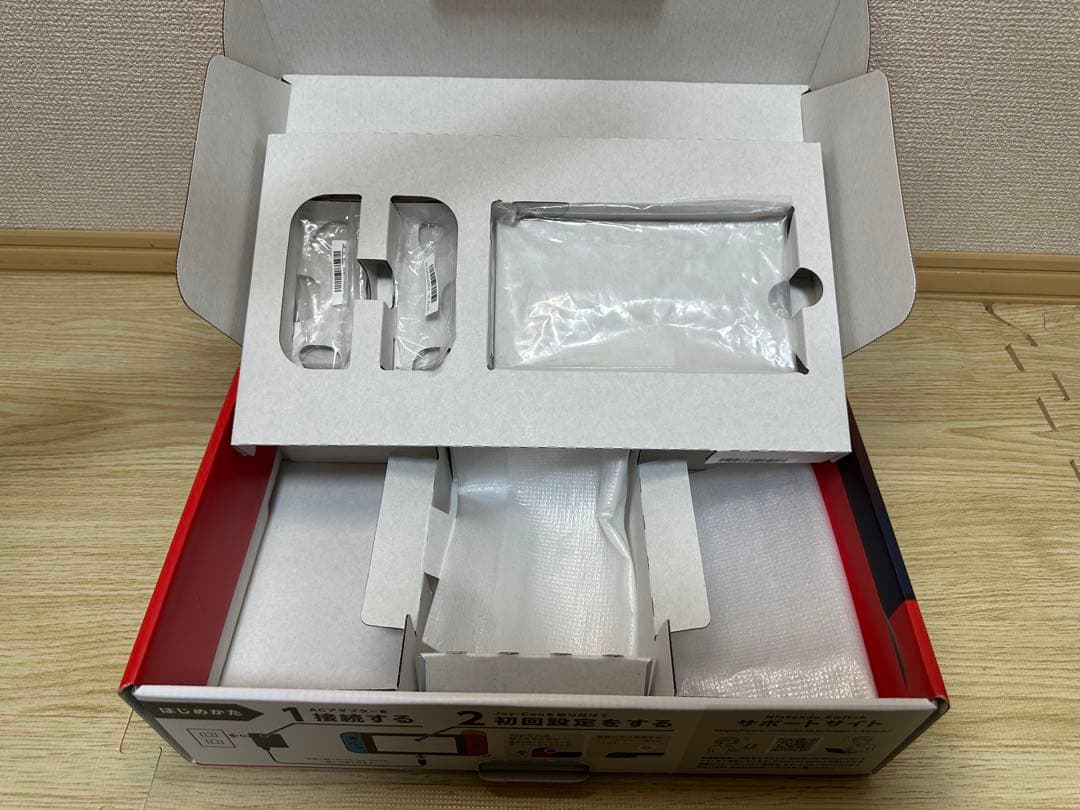 【美品 】Nintendo Switch HAC-001-01 完品 動作良好①