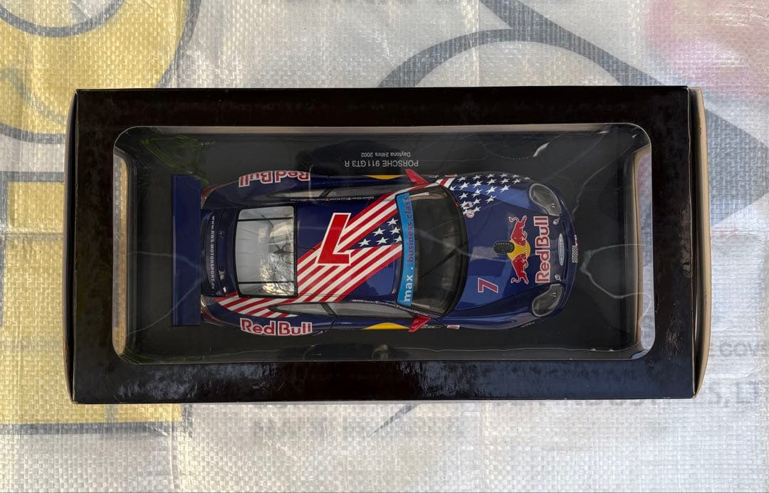 AUTOart 1/18 ミニカー　ポルシェ911GT3