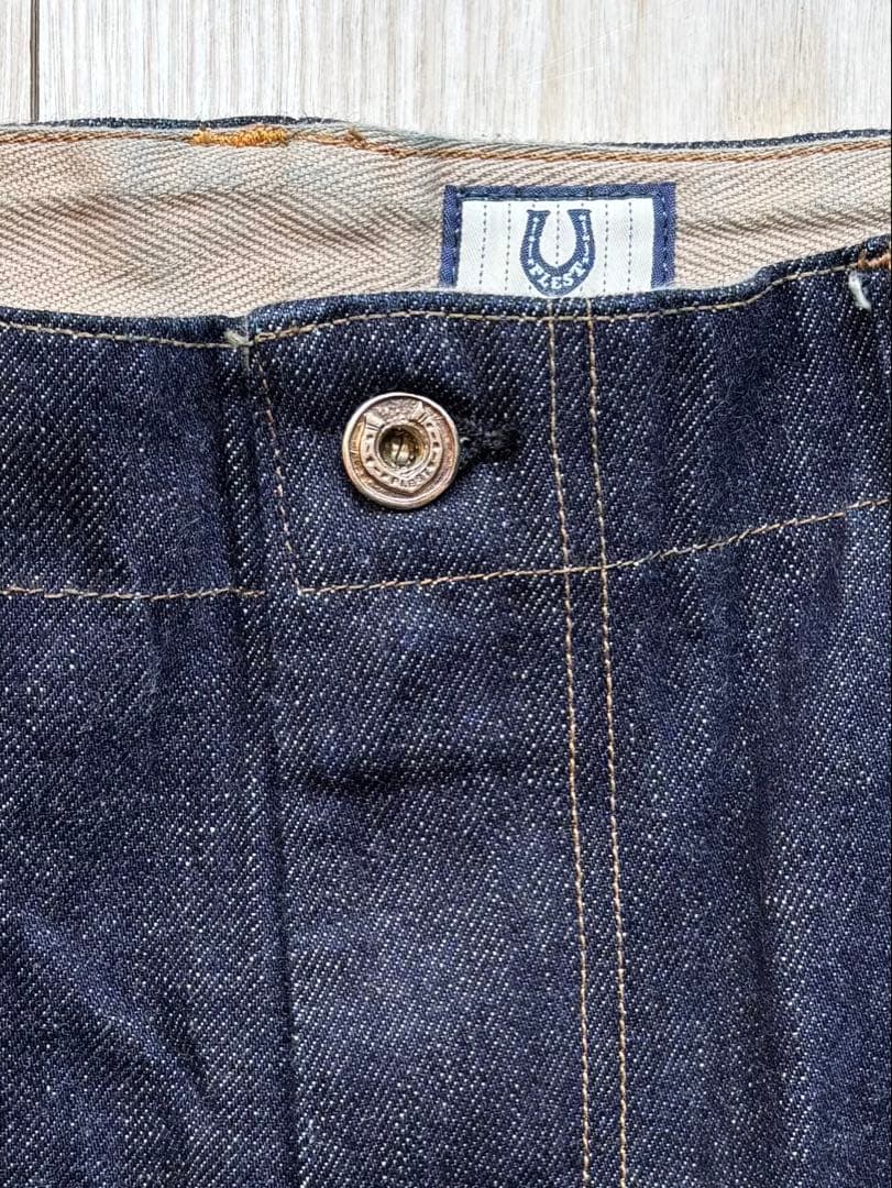 PLEST （プルスト） INDIGO DENIM
