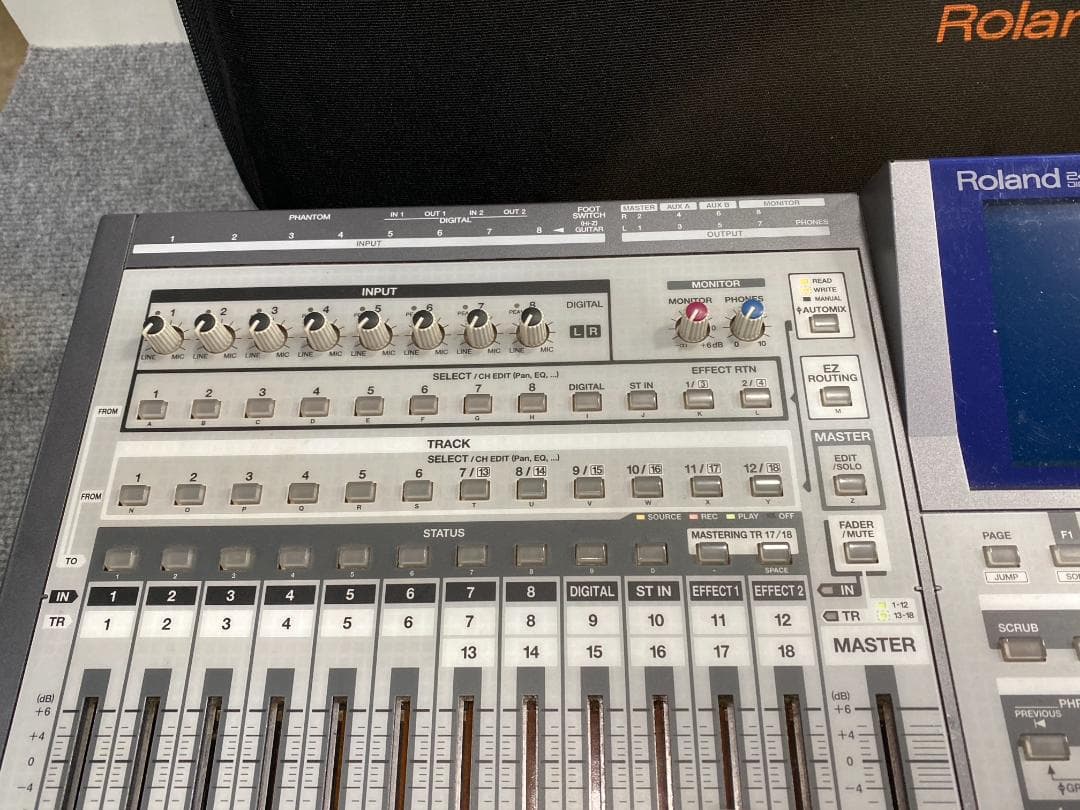 Roland VS-1824 MTR マルチトラックレコーダー