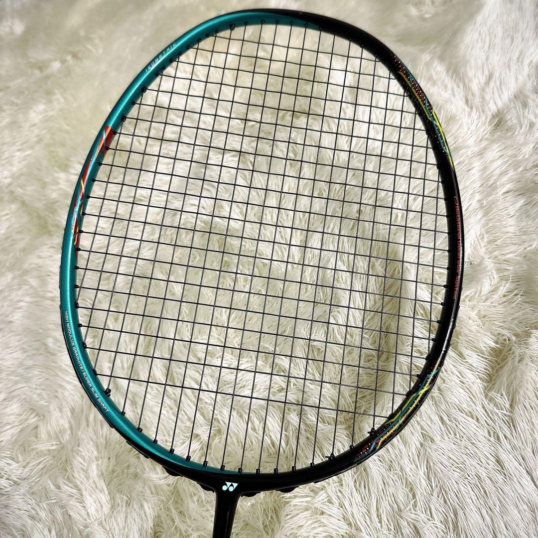 未使用に近いYONEX ヨネックス ASTROX skill 88S 4UG5