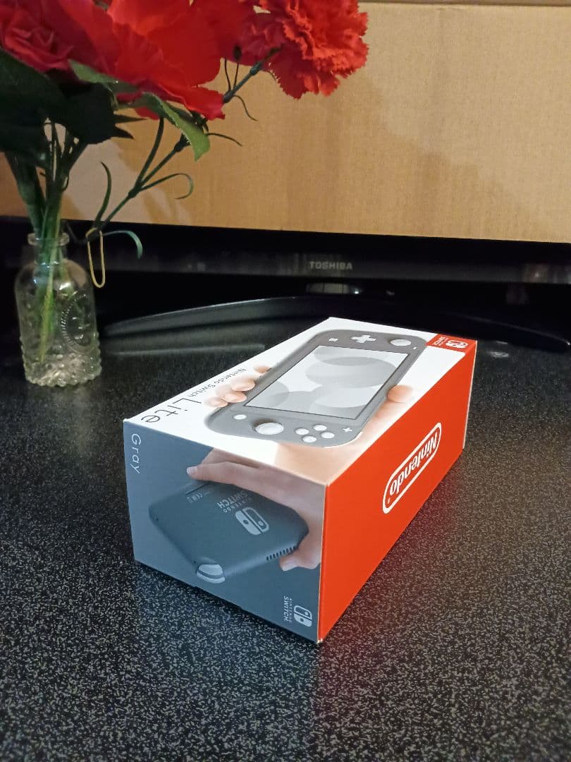 Nintendo Switch Lite グレー 新品未開封送料込み！
