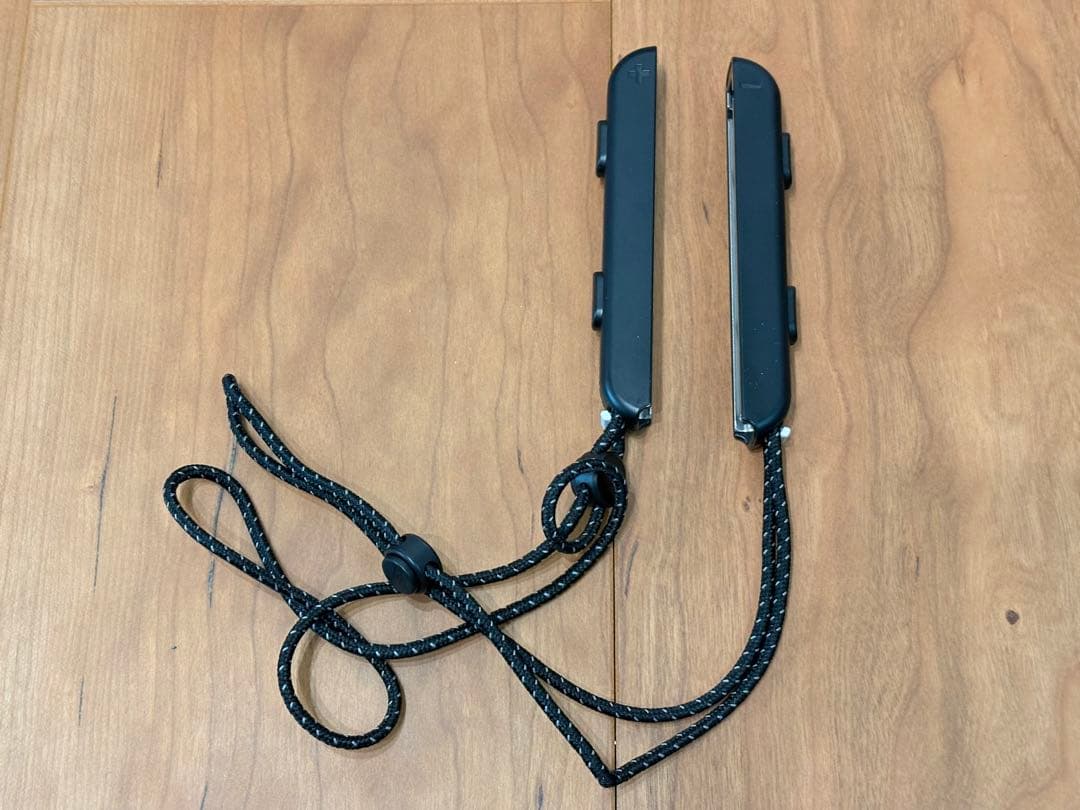 Nintendo Switch （シリアル・保証非記載版）ネオンブルー、レッド