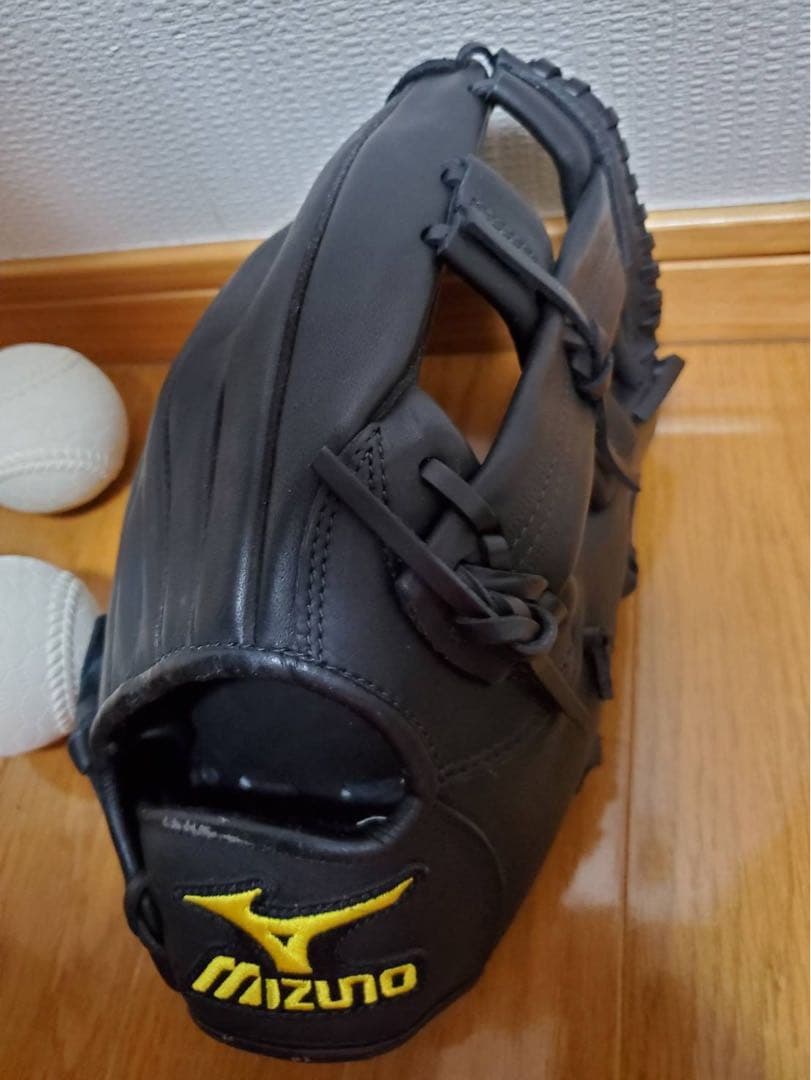 【新品】ミズノ　野球　軟式グローブ　牛革　ボール2個