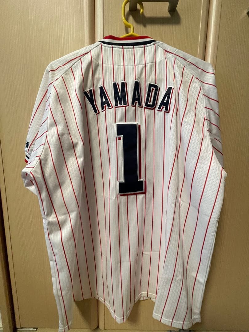ヤクルトスワローズ ユニフォーム 山田哲人