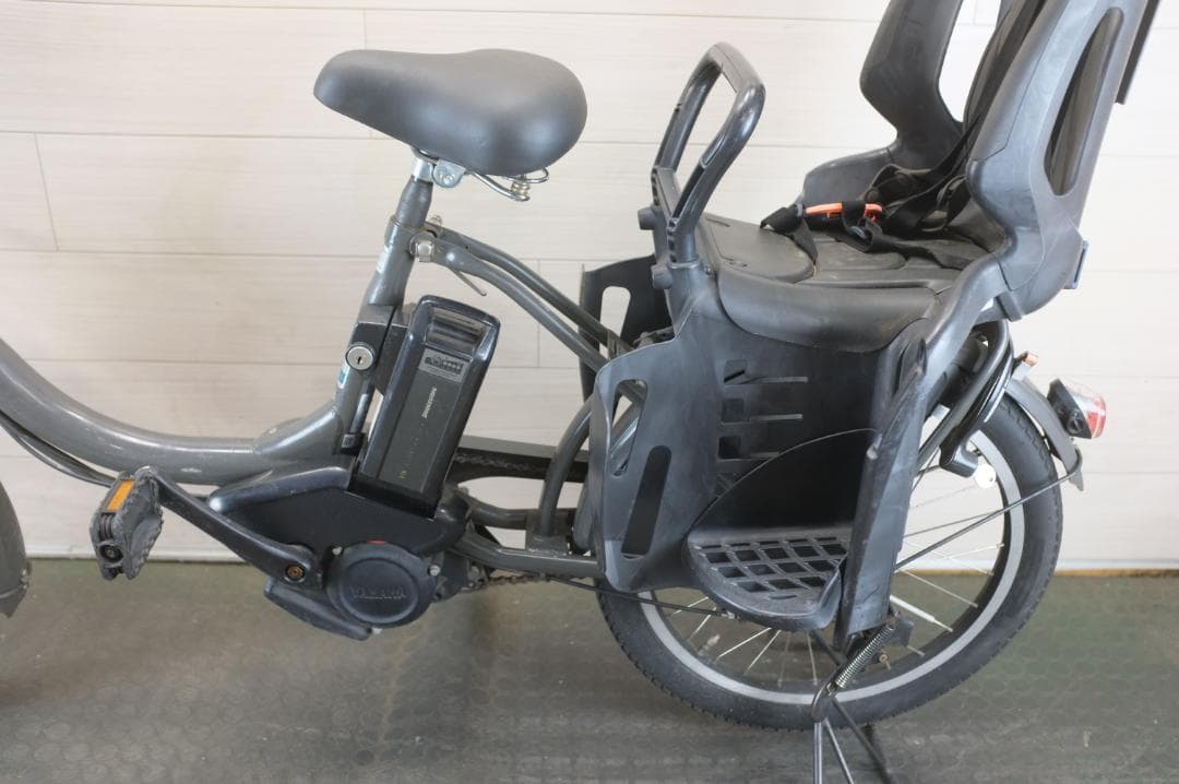 電動自転車 ブリヂストン製　BIKKE　 20インチ 3段変速 8.7Ah