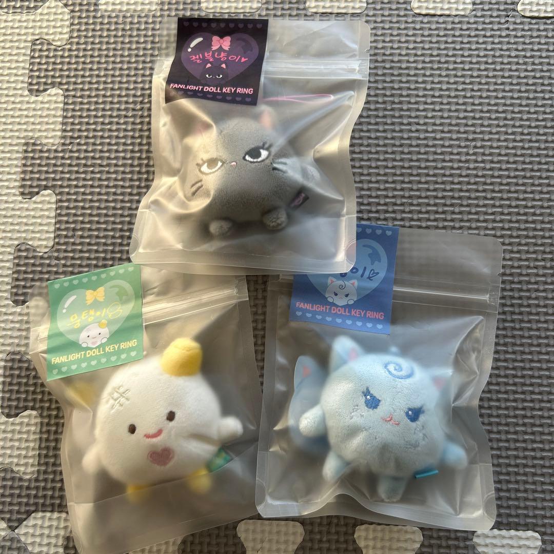 新品未開封★aespa ファンライト ペンライト ドールキーリング 5個セット