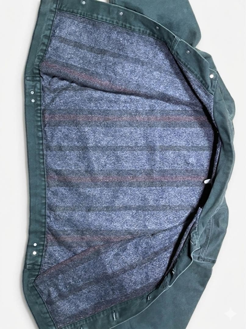 【幻のMedium】USA製 Carhartt HTG JB143 星タグ