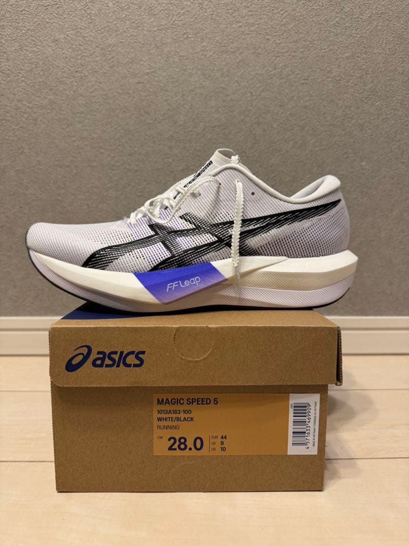 ASICS マジックスピード5 28cm white