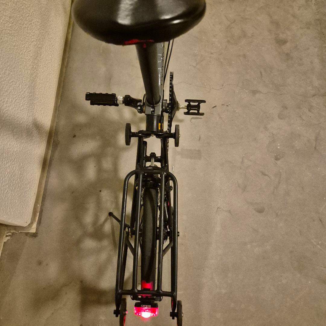 ブロンプトン風 折りたたみ自転車