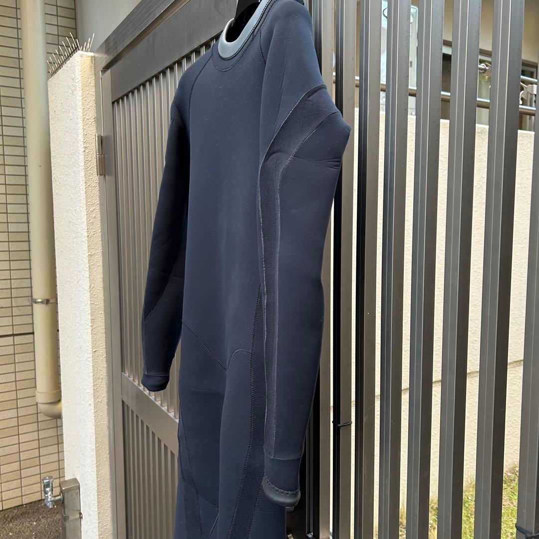 buddyウェットスーツ ジャーフル　バックジップ　177cm用