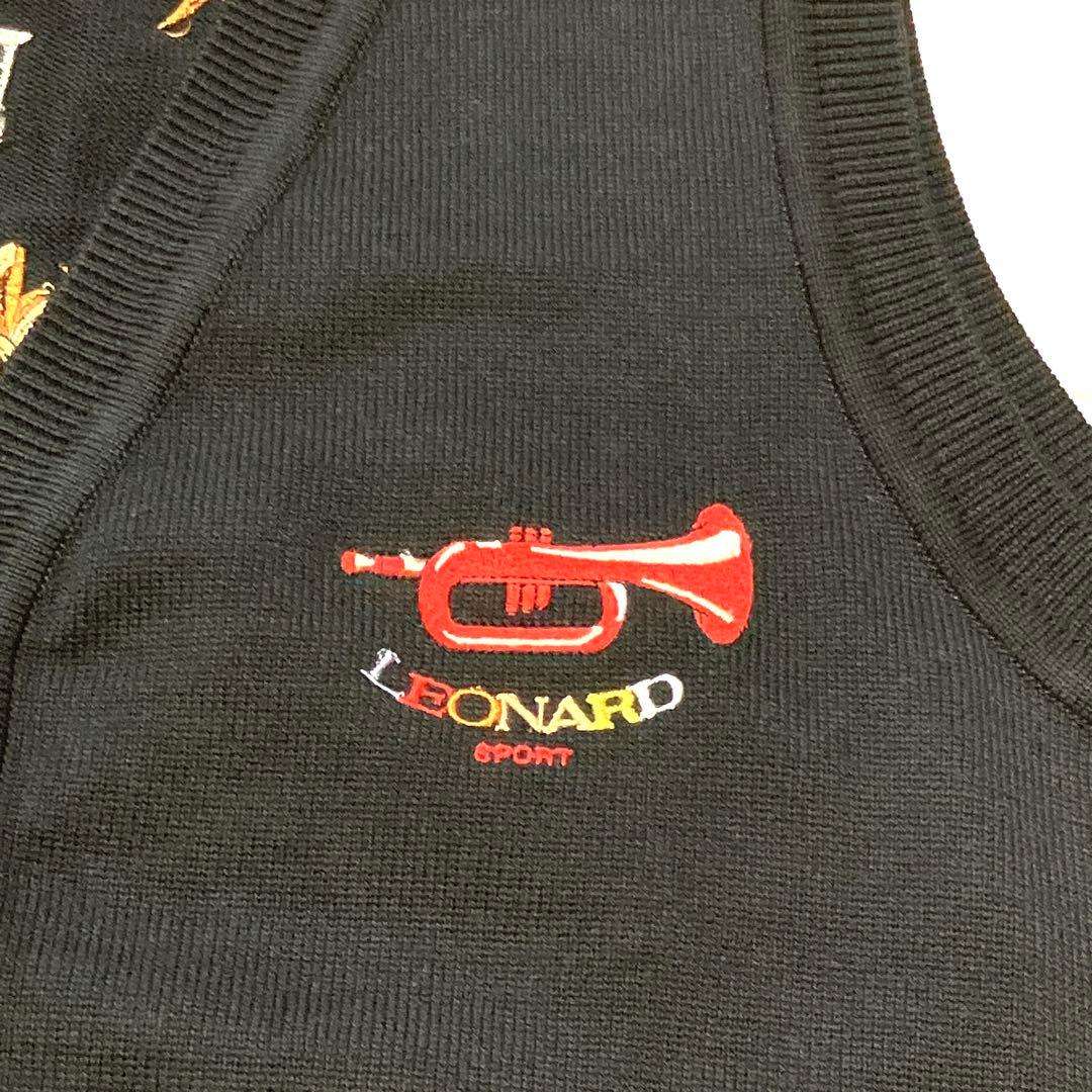 極美品！LEONARDレオナールスポーツ ベスト／ジレ　刺繍カーディガン