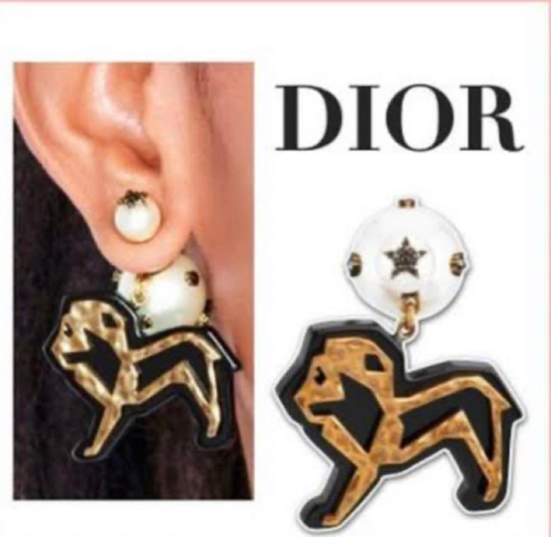 DIOR 今季新作 片耳ピアス ライオンチャーム